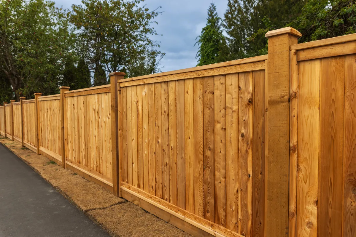 Wood Privacy Fence Installer