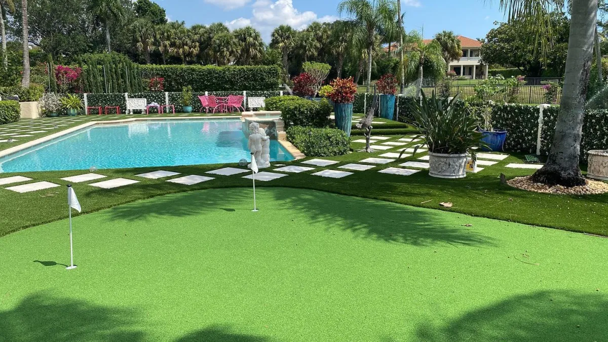 Miami Artificial Turf install and builds artificial grass in Miami Florida