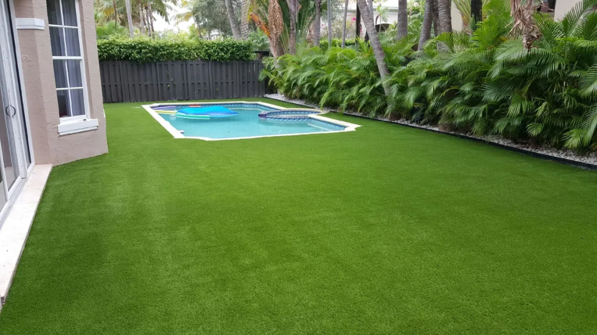 Miami Artificial Turf install and builds artificial grass in Miami Florida