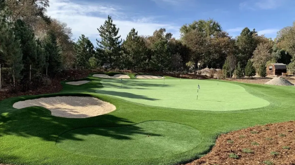 Miami Artificial Turf install and builds artificial grass in Miami Florida