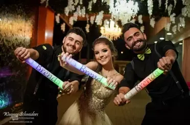 Capa do artigo: COMO DEIXAR SUA FESTA MAIS ILUMINADA?