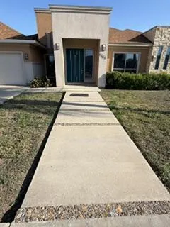 Pressure Washing in McAllen