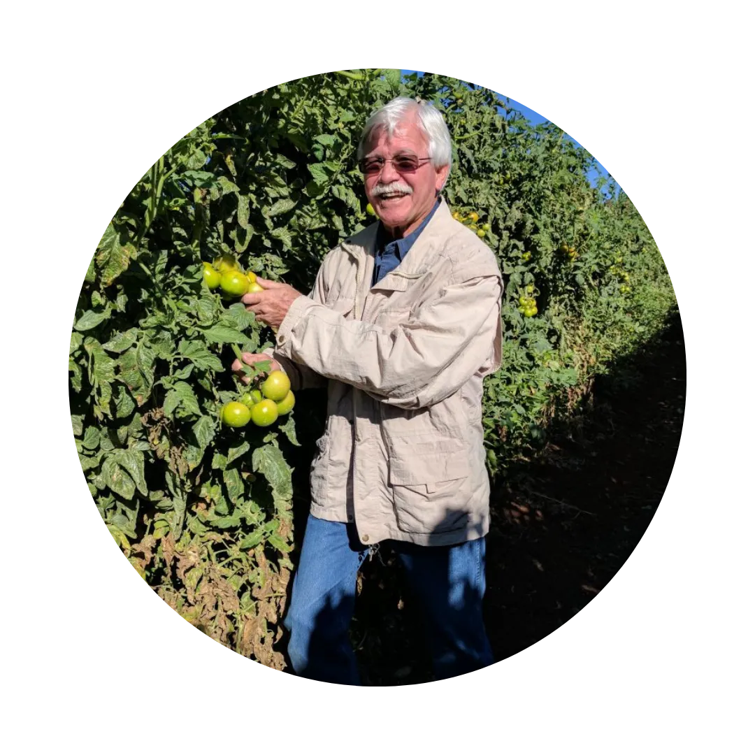 Neal Kinsey, soil consultant and expert in cation exchange capacity and nutrient-balanced crop production