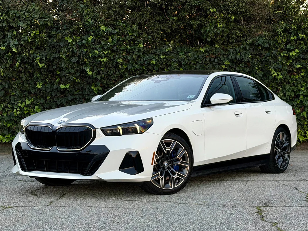 2026 BMW 530I
