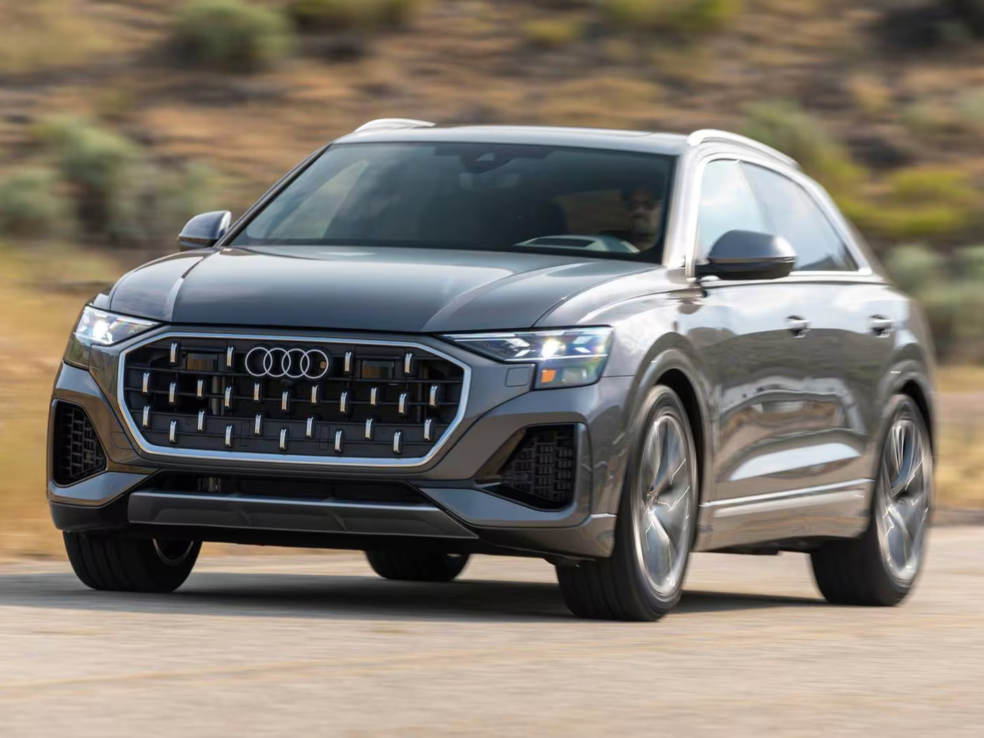 2025 Audi Q8