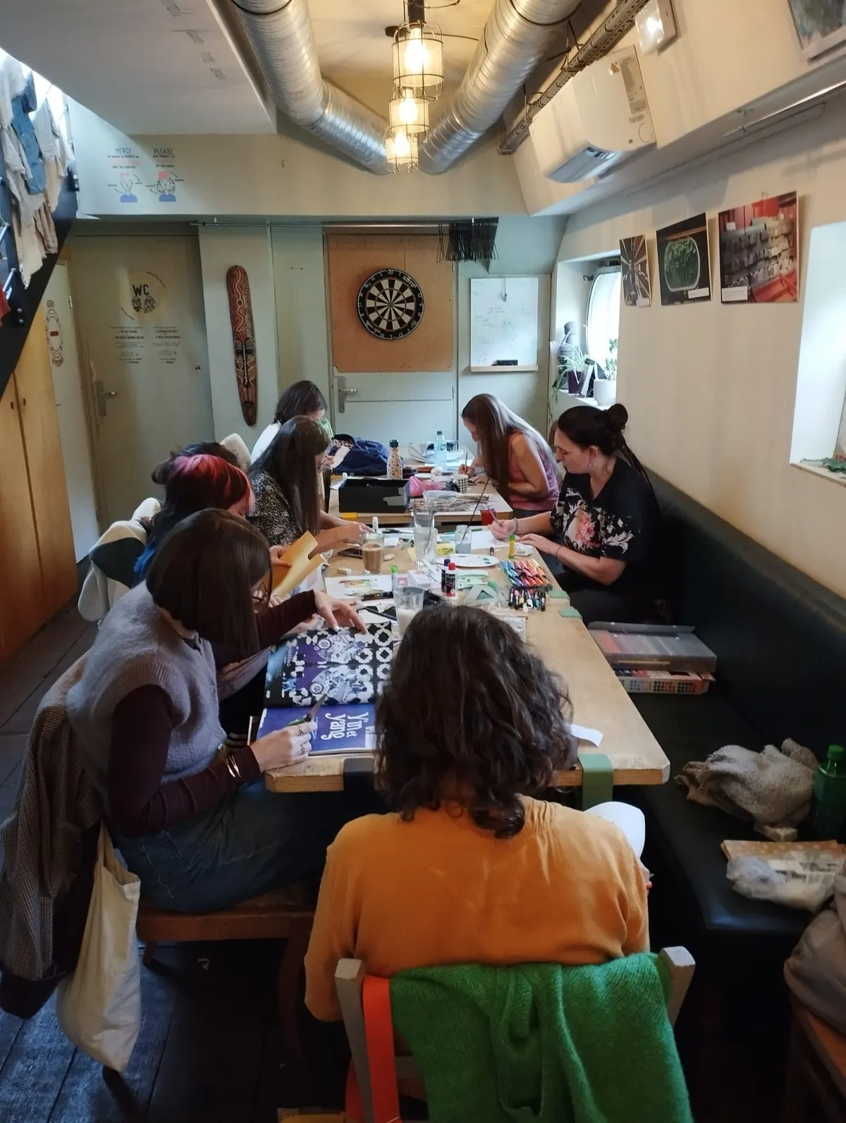 Atelier tarot, oracle, écriture intuitive et création de son oracle au Bus Magique - Septembre 2026