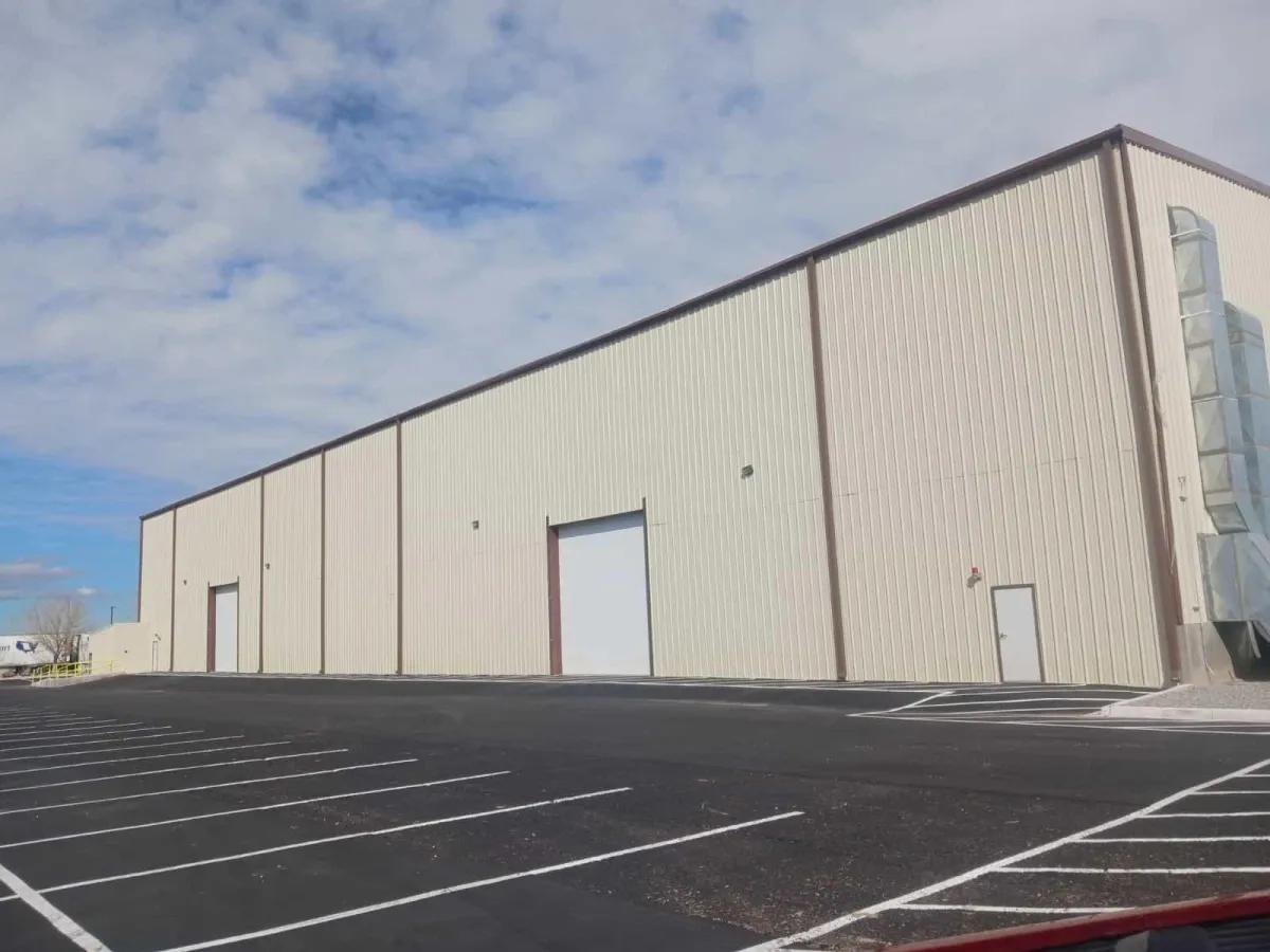 metal building contractor