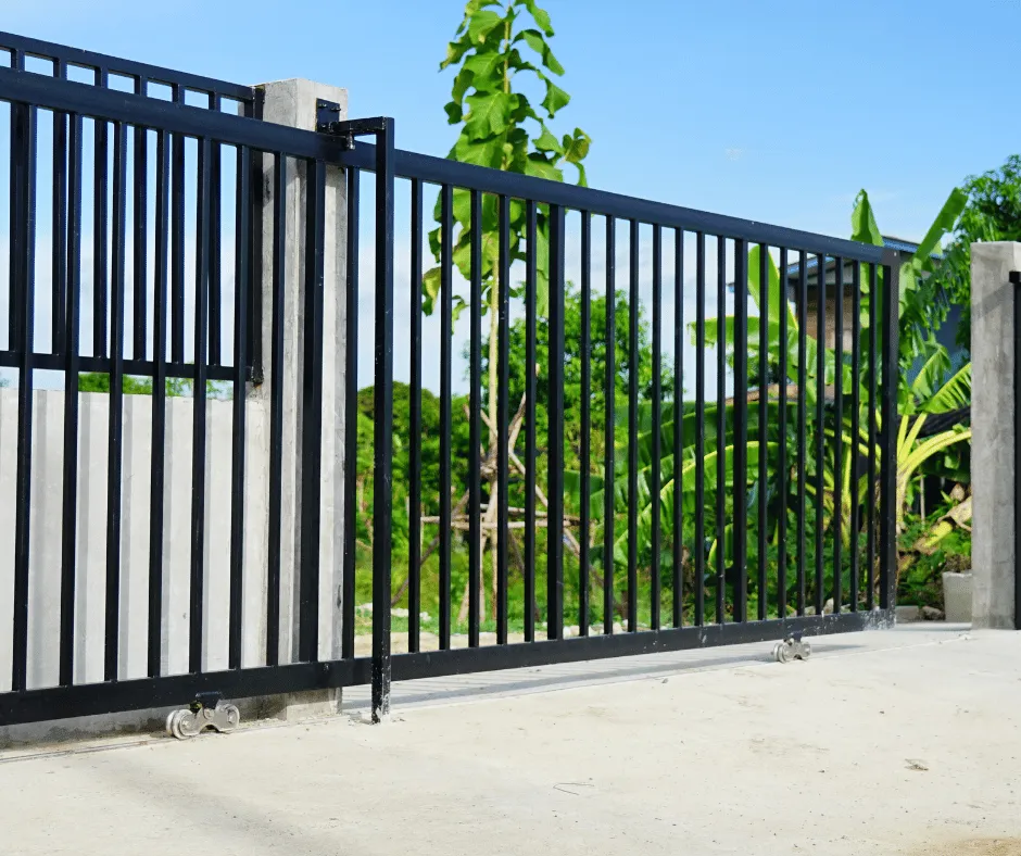 Photo of driveway gate in Weston, FL