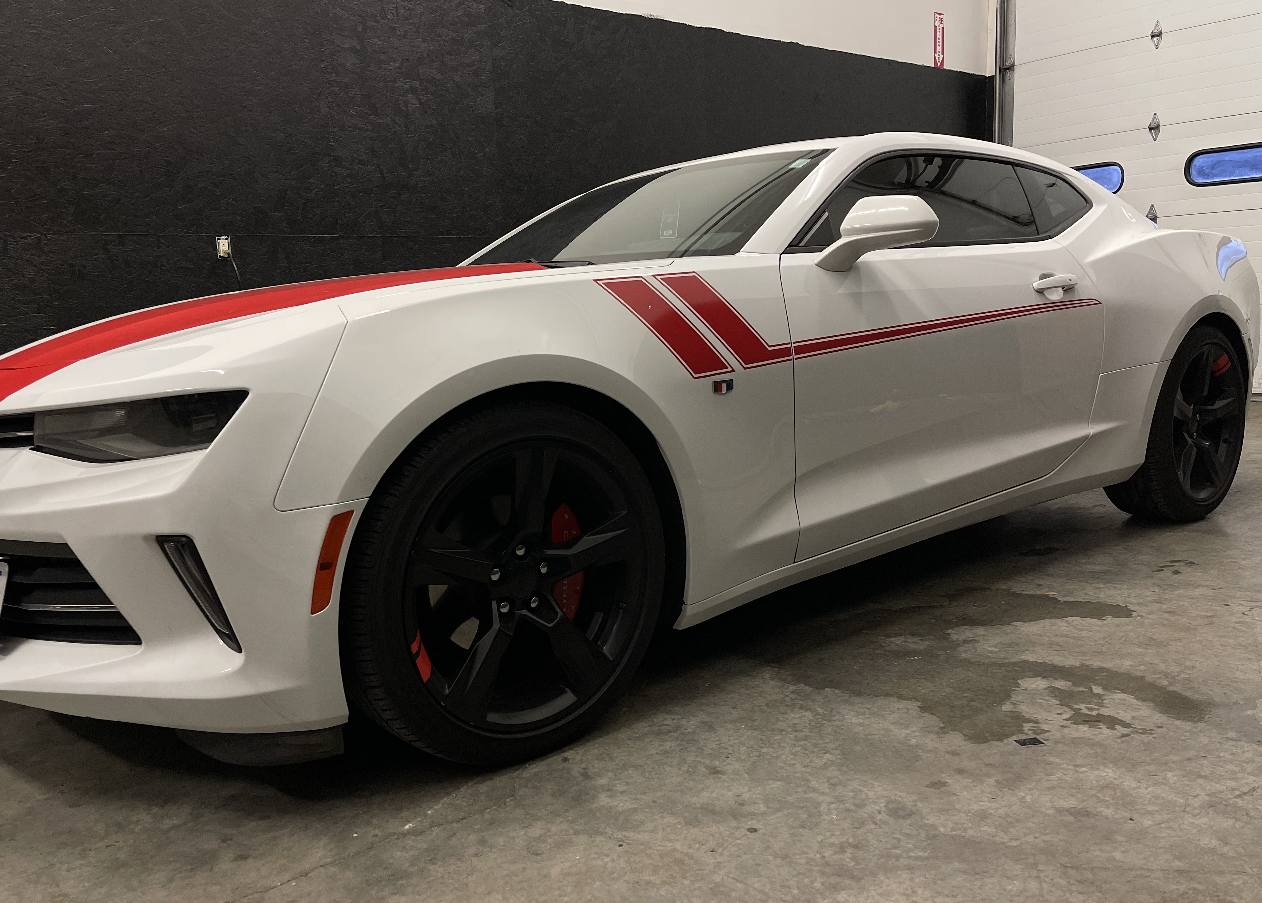  Automotive Window Tinting
