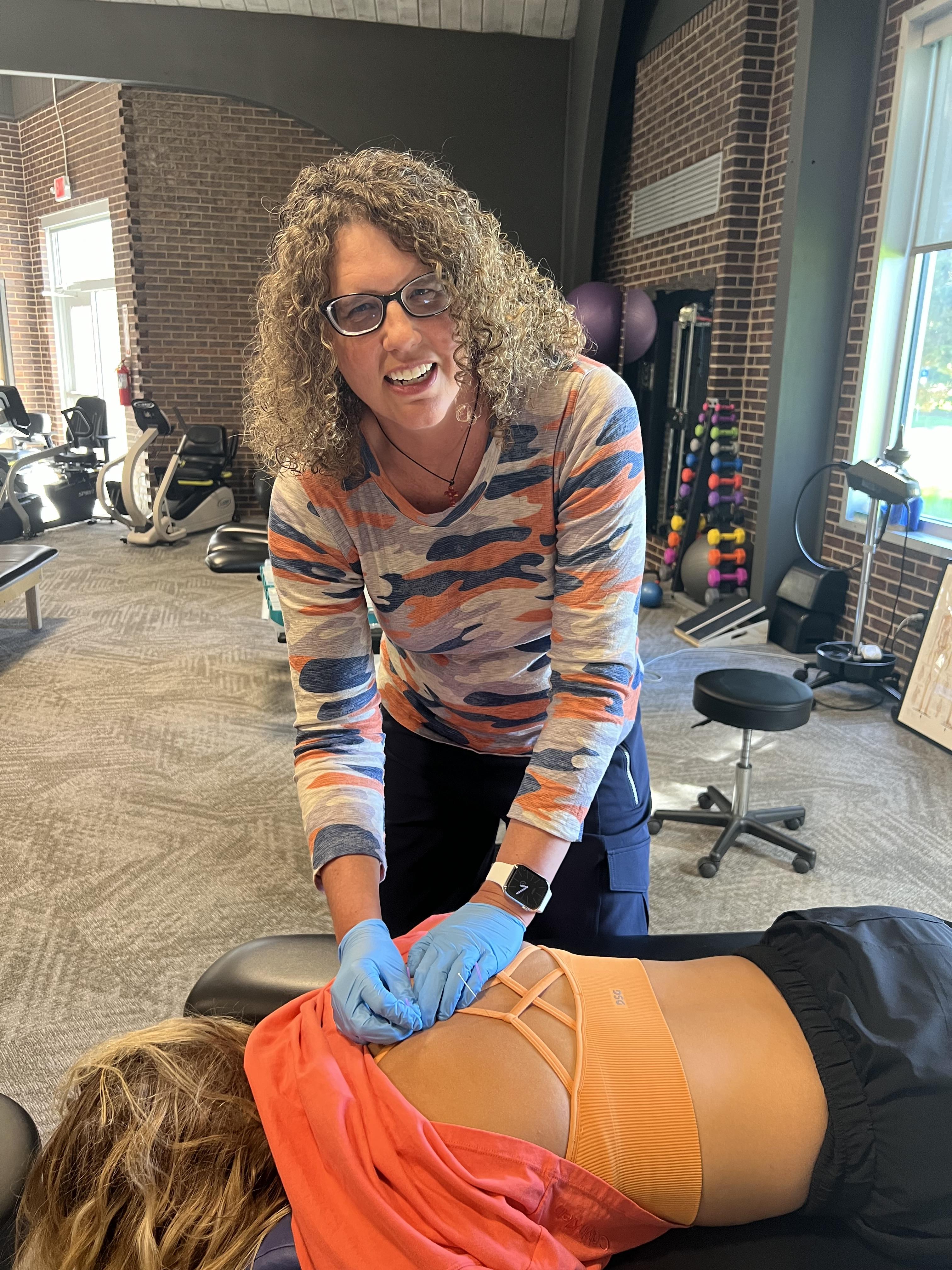 Advanced integrative medicine therapies including regenerative injections and cold laser
