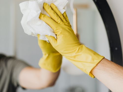 {{ custom_values.service_1 }} in {{custom_values.biz_area_1})