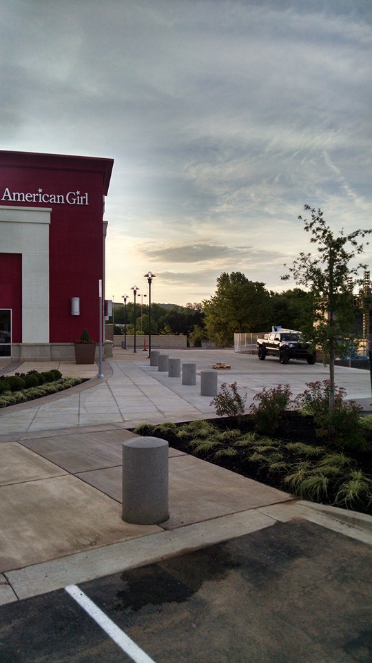 C&L Services Company constructing Commercial Concrete