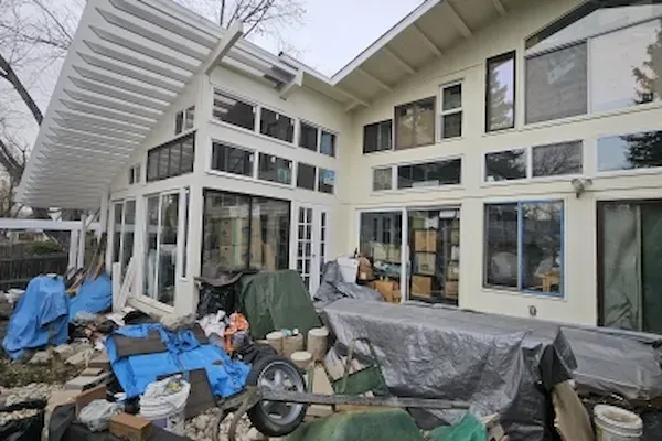 House full of clutter and belongings sold as-is for cash Denver Colorado | The Property Buyers