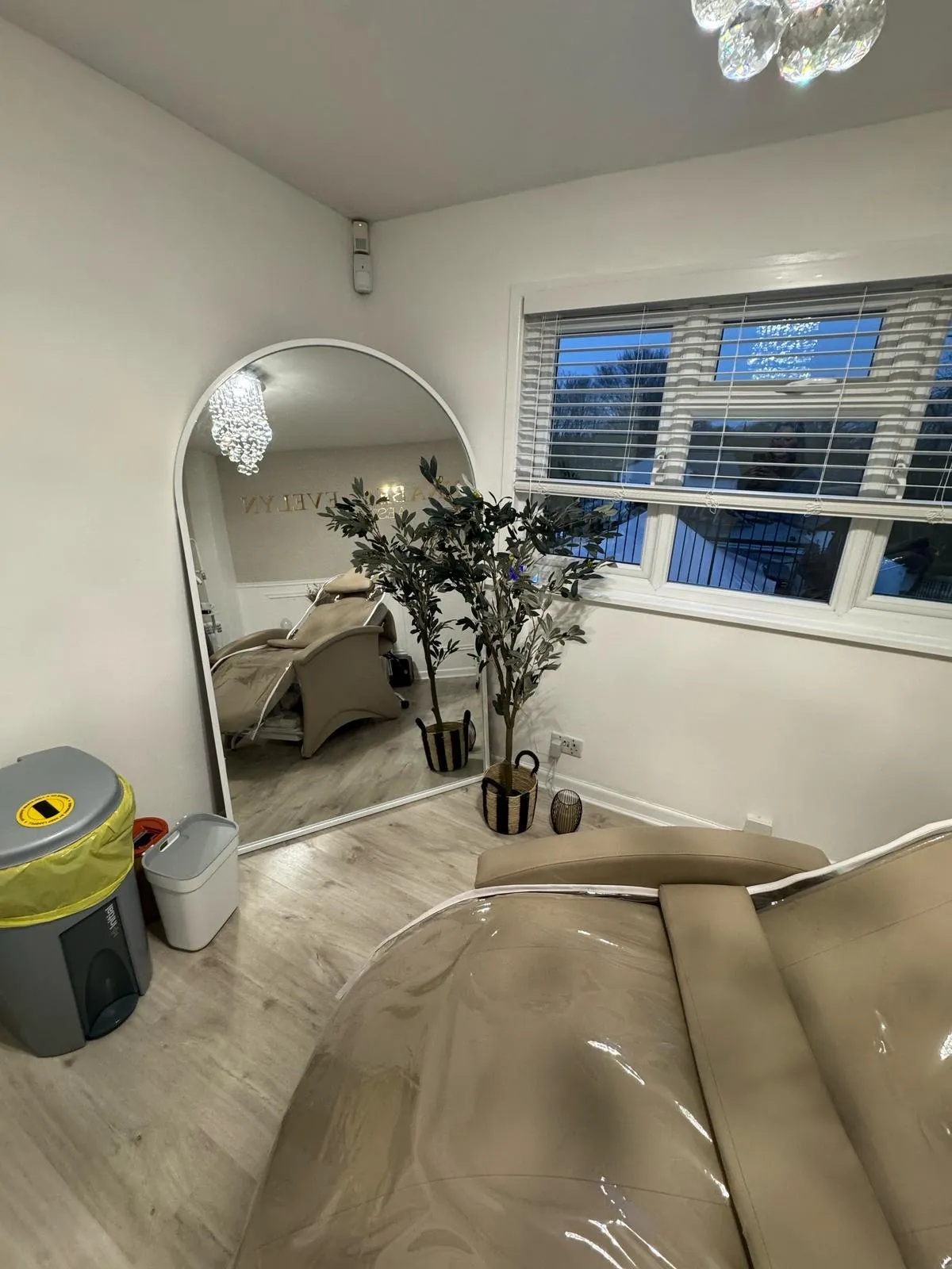 beauty studio