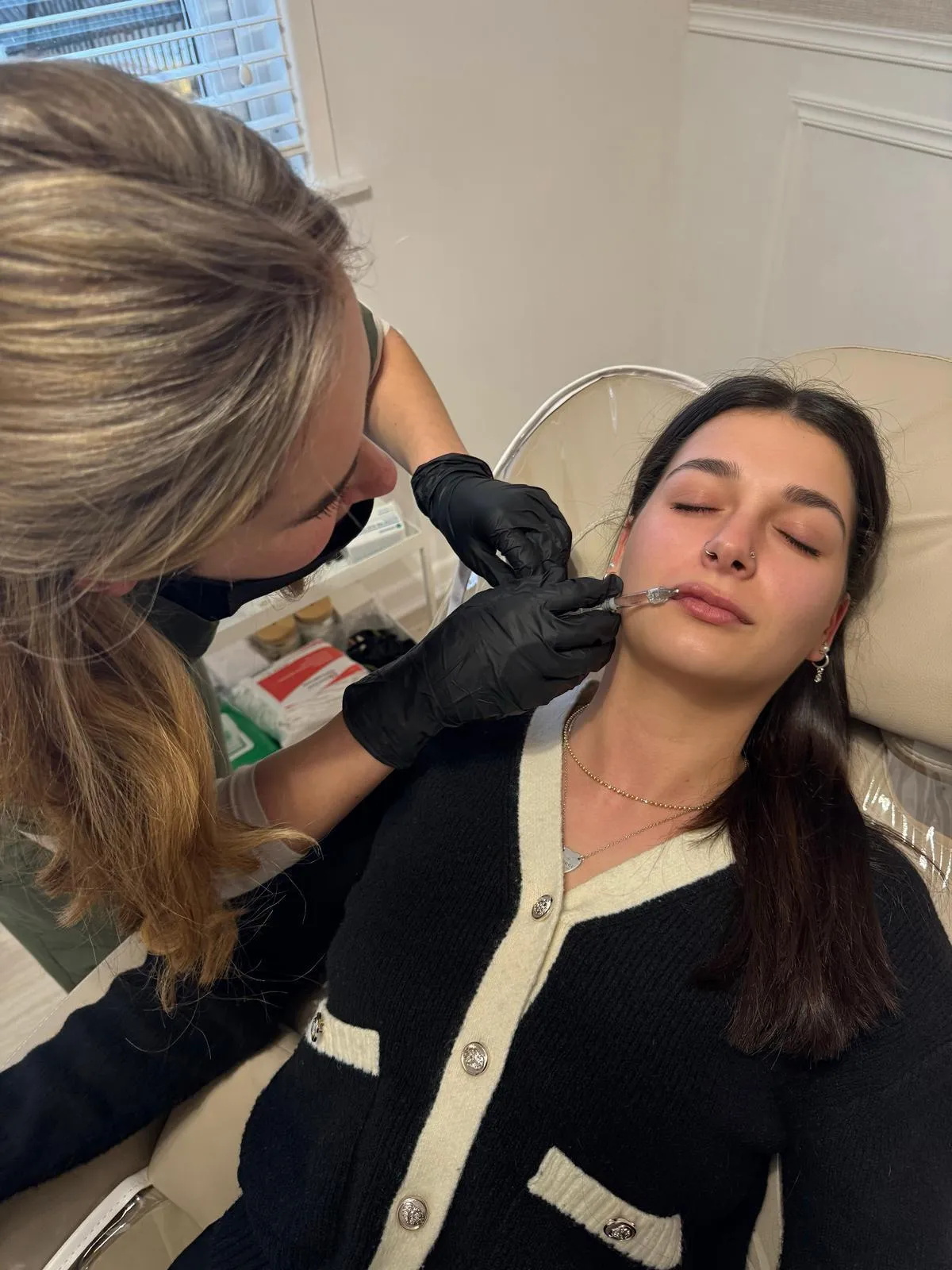Aesthetic treatment
