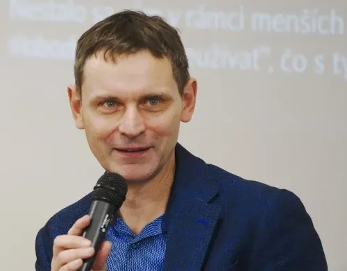 AI, automatizace a projektové řízení v marketingu
