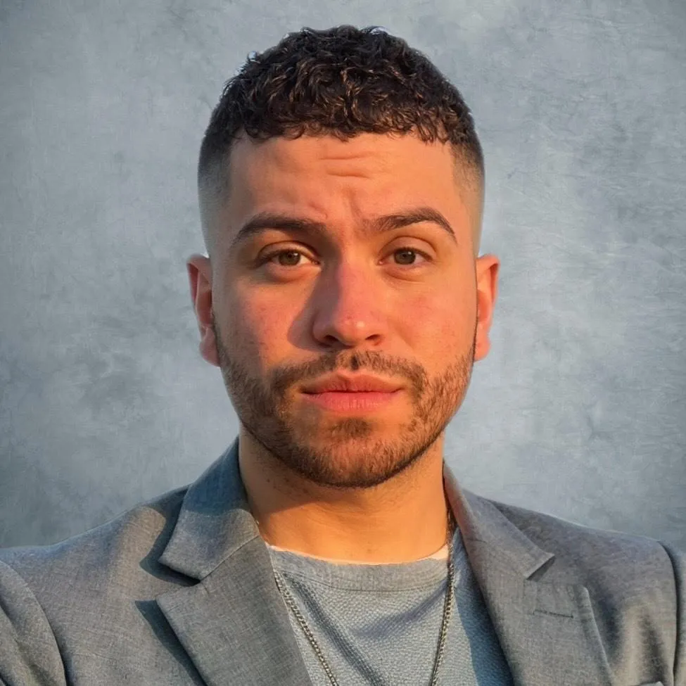 Kevin Lopez - Real Estate Agent | Signature Realty