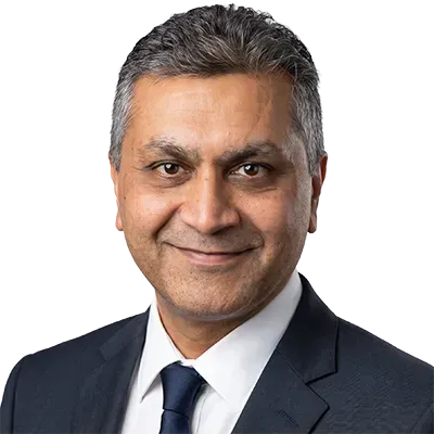 Kamlesh Mistri - Real Estate Agent Signature Realty - Portrait