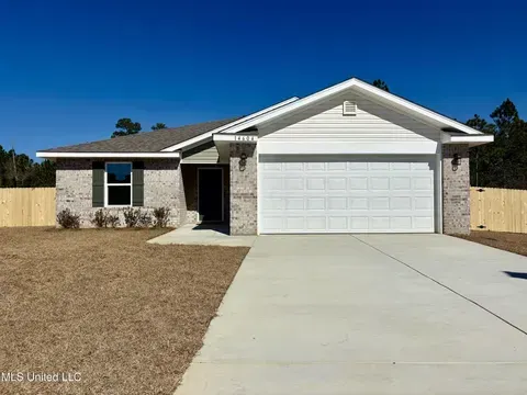 Gulfport builds and installs Driveway