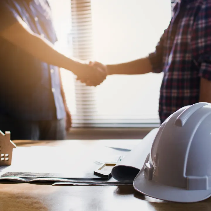 Custom wood deck built by deck builder in Badin Lake NC overlooking backyard outdoor living space