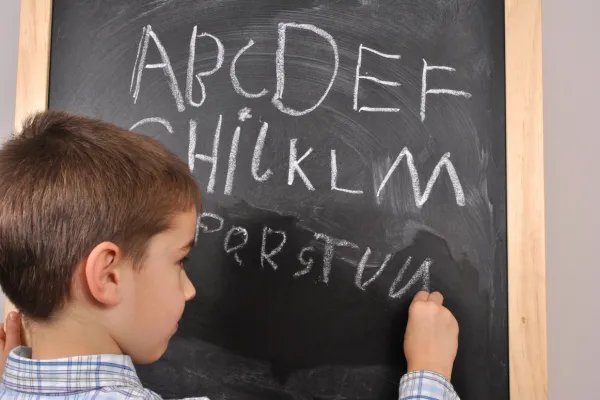Spelling Lesson: Effective Spelling Instructions For Young Learners
