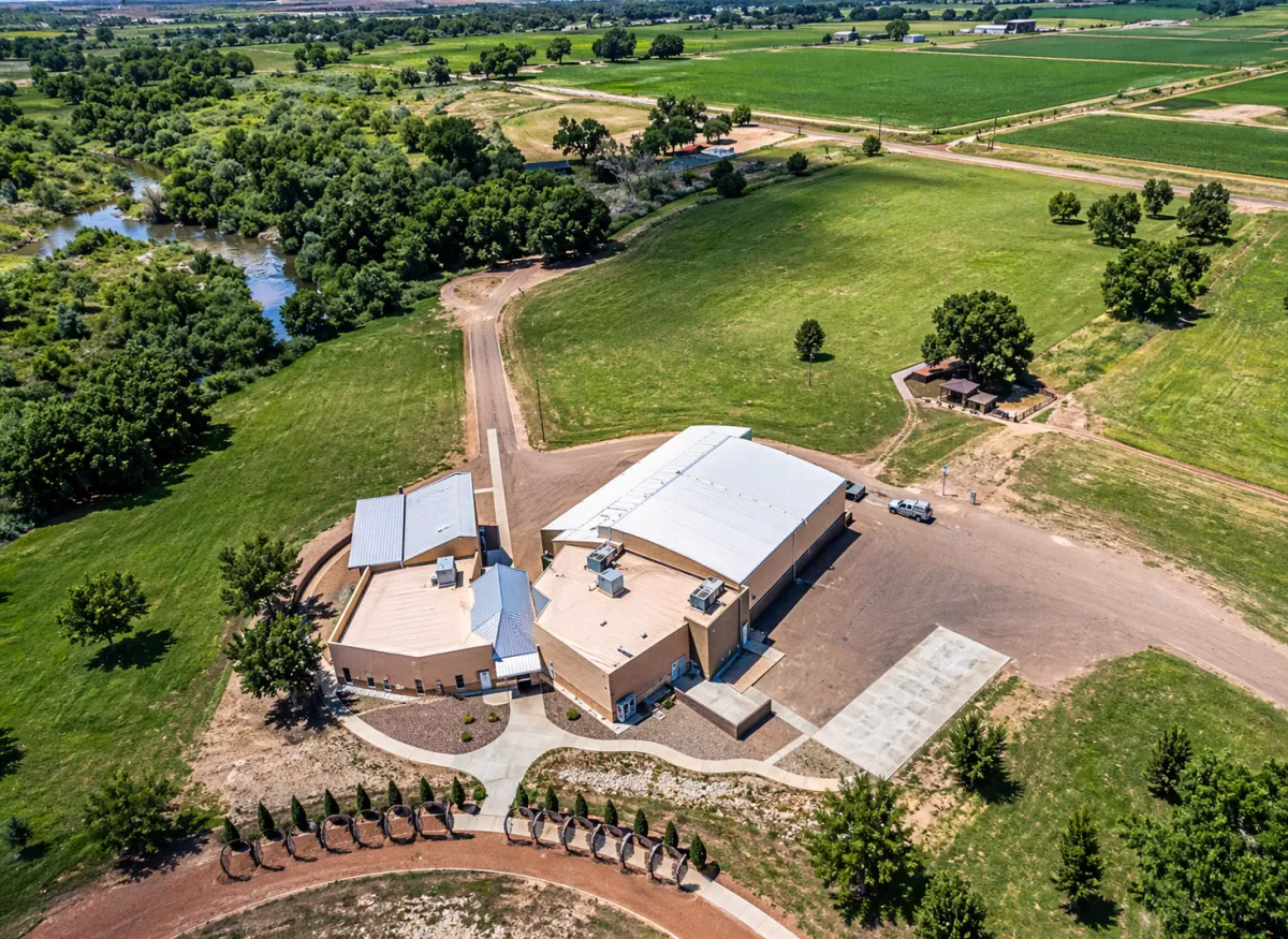 {{ custom_values.service_1 }} in {{custom_values.biz_area_1})