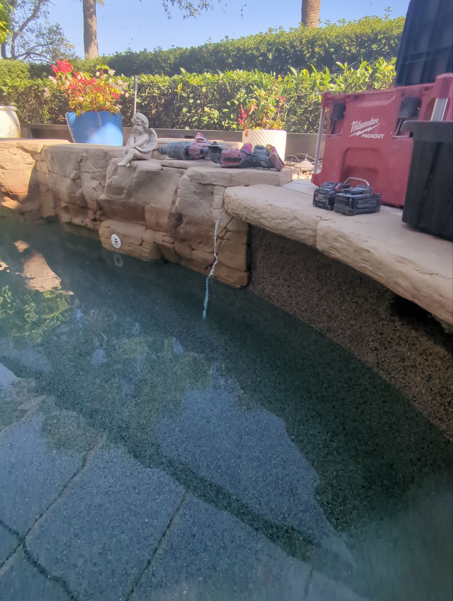 Swimming Pool Crack Repair