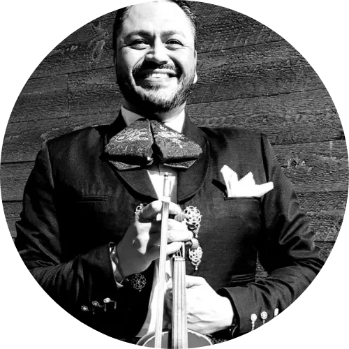 Ricardo Arzola, mariachi band member in Orange County – Mariachi Juvenil Voces De Mexico