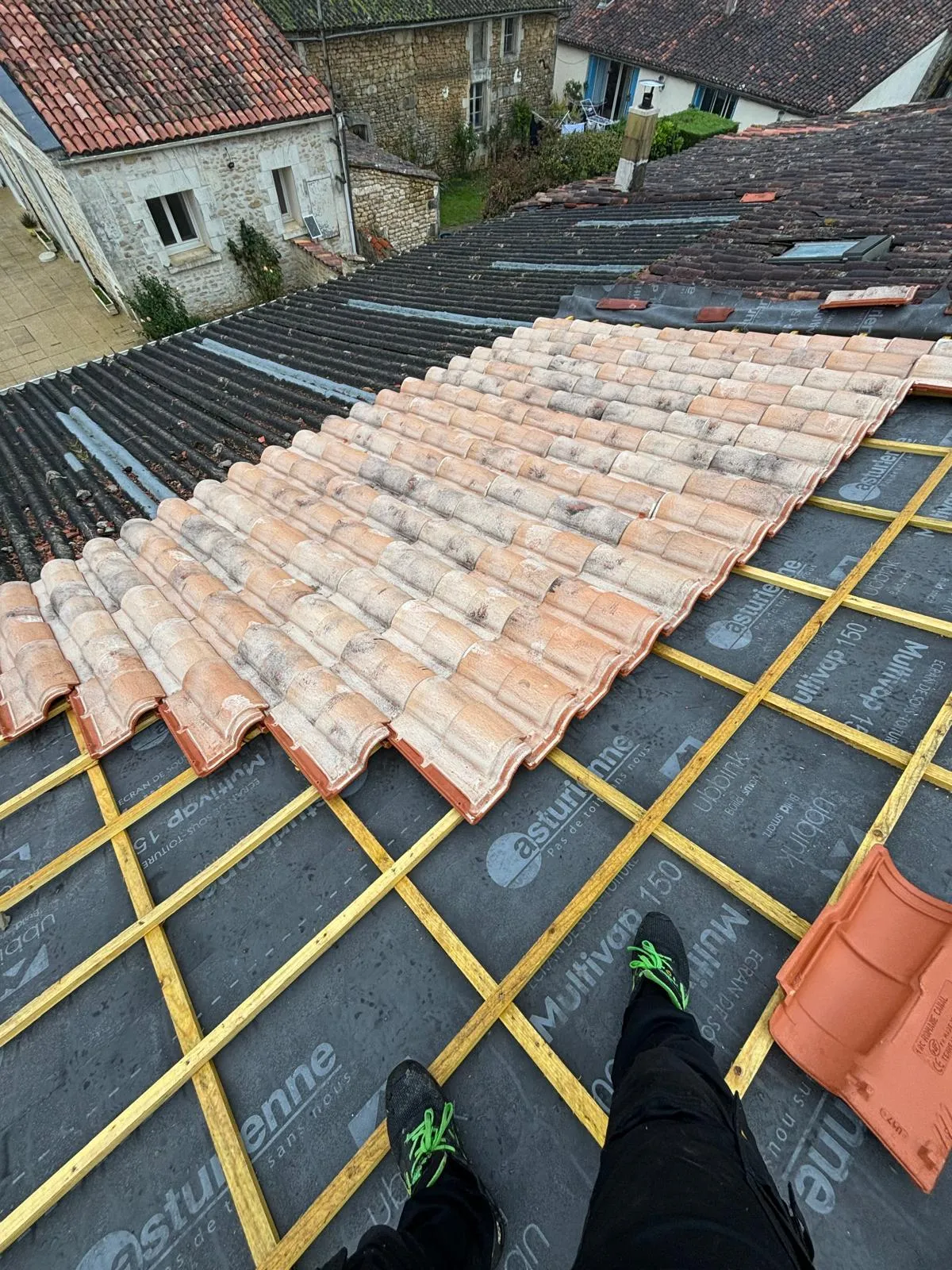 Isolation professionnelle Cabariot / isolation toiture Cabariot / efficacité énergétique Cabariot / WRL Compagnon de la Couverture / maison économe énergie Cabariot / isolation Charente-Maritime / isolation combles Cabariot / confort thermique Cabariot / réduction factures énergie Cabariot / toiture isolée Cabariot / isolation écologique Cabariot / rénovation isolation Cabariot / toiture performante Cabariot / maison durable Cabariot / matériaux isolants Cabariot / expert isolation Cabariot / isolation sur mesure Cabariot / économies énergie Charente-Maritime / confort intérieur Cabariot / travaux toiture Cabariot