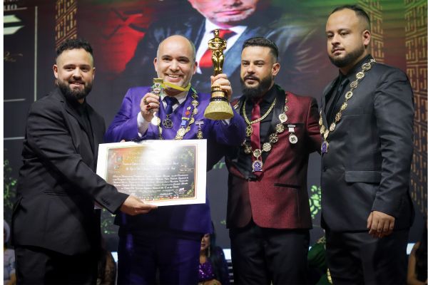 Líder espiritual de Gravataí recebe três honrarias da Afroconesul em evento que reuniu mais de 500 religiosos em Passo Fundo