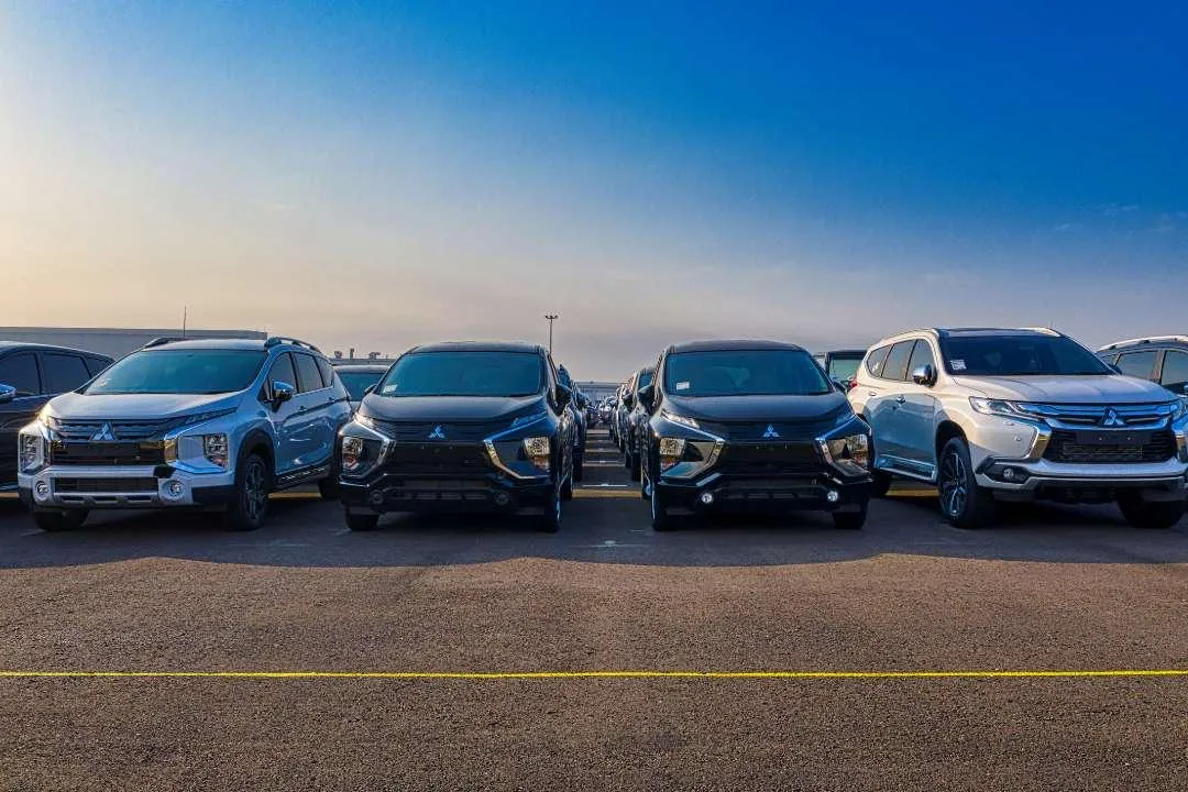 Lineup of new SUVs symbolizing the Out-of-State Vehicle Title Transfer Process and requirements for transferring ownership.