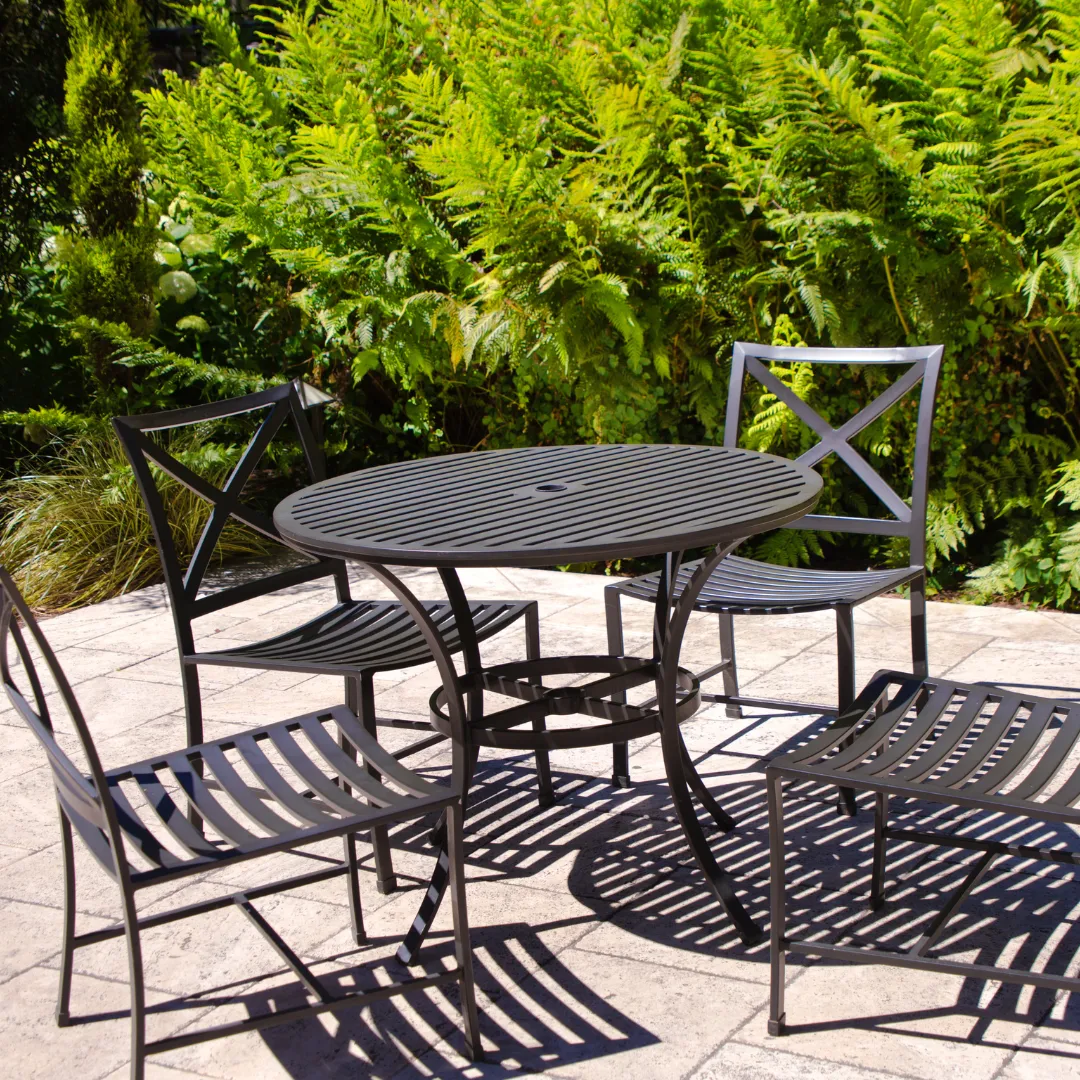 Deck furniture cleaning service