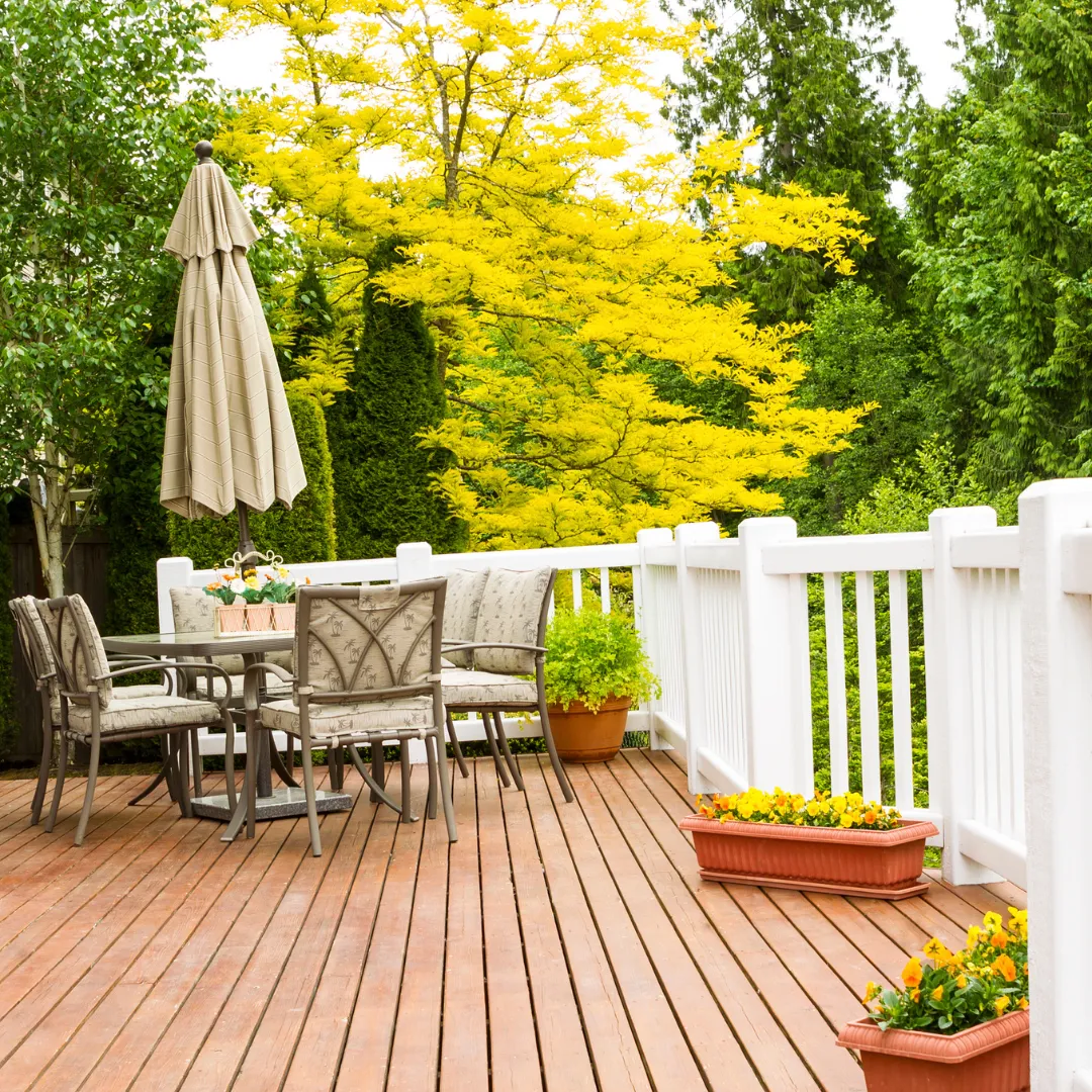 Outdoor furniture pressure washing