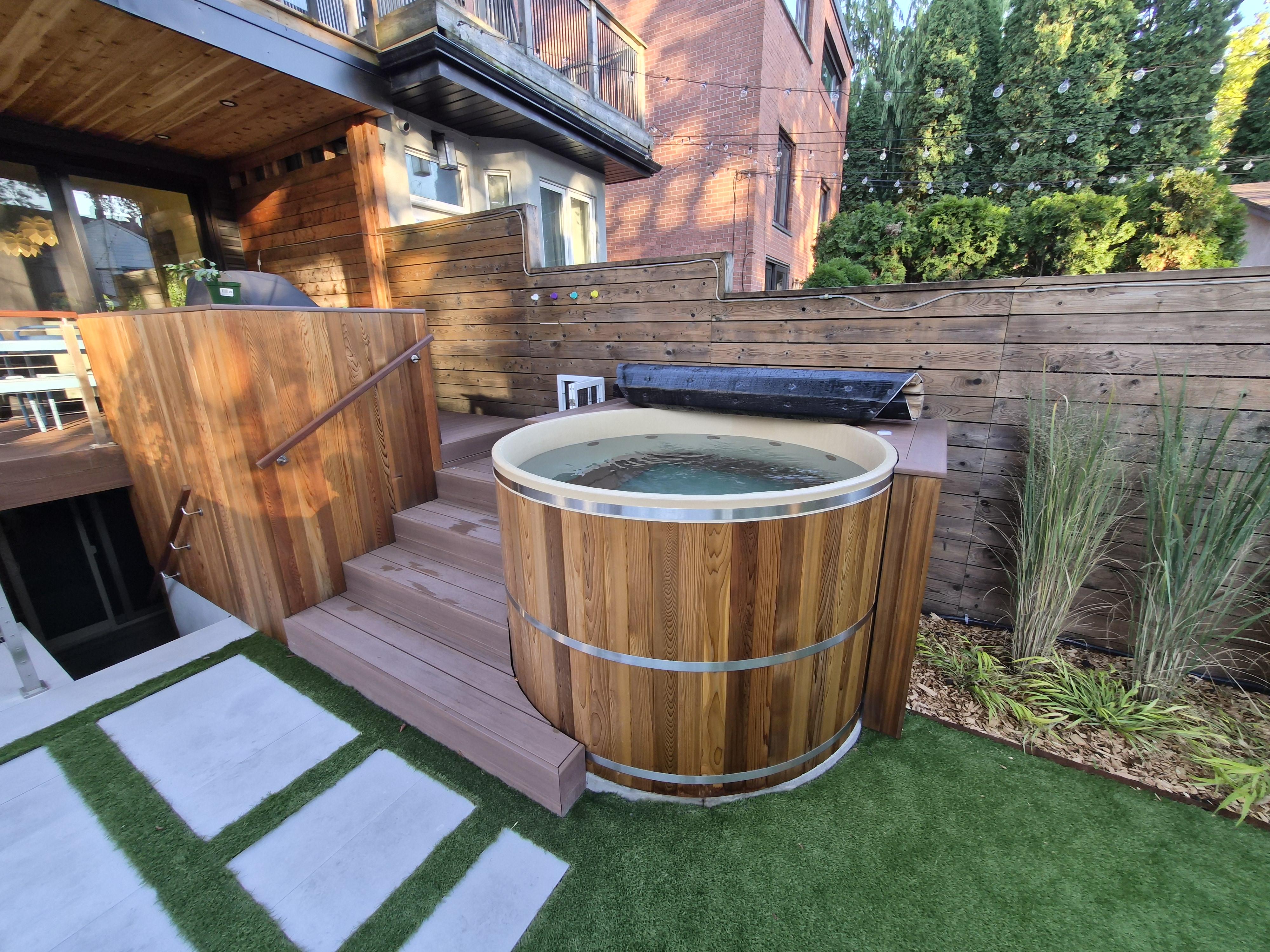 custom deck and fence builder Richmond Hill and TA Wood Rock Creation