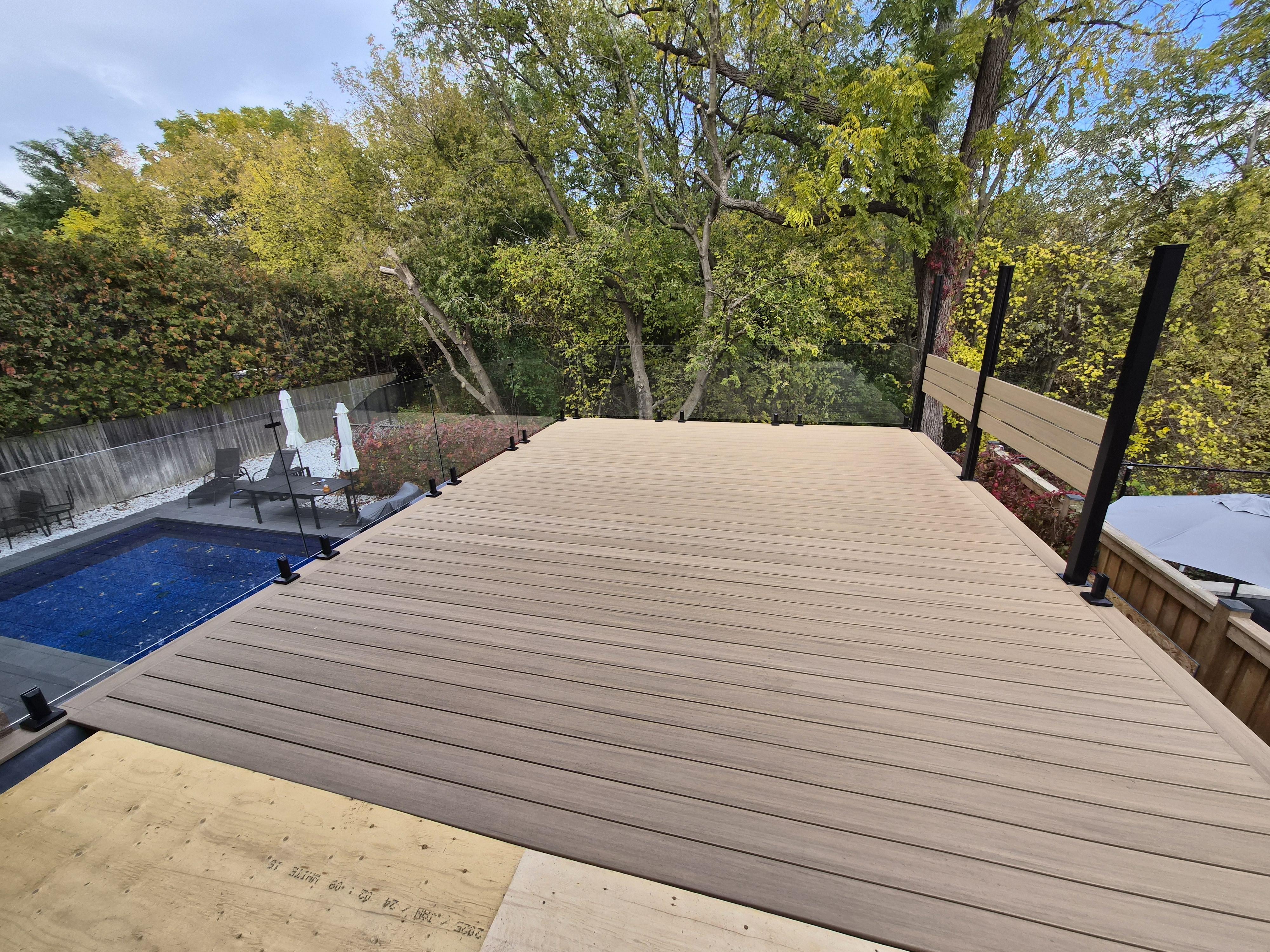 Composite deck builder Toronto Wood Rock Creation