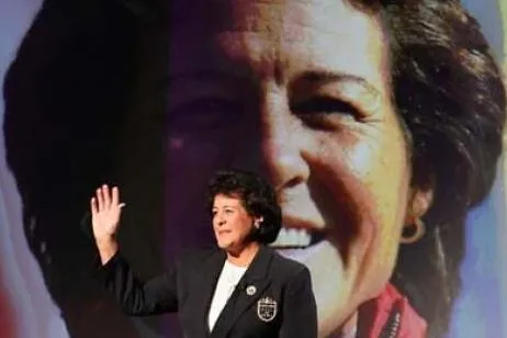 What Made Nancy Lopez a Hall of Fame Golfer?