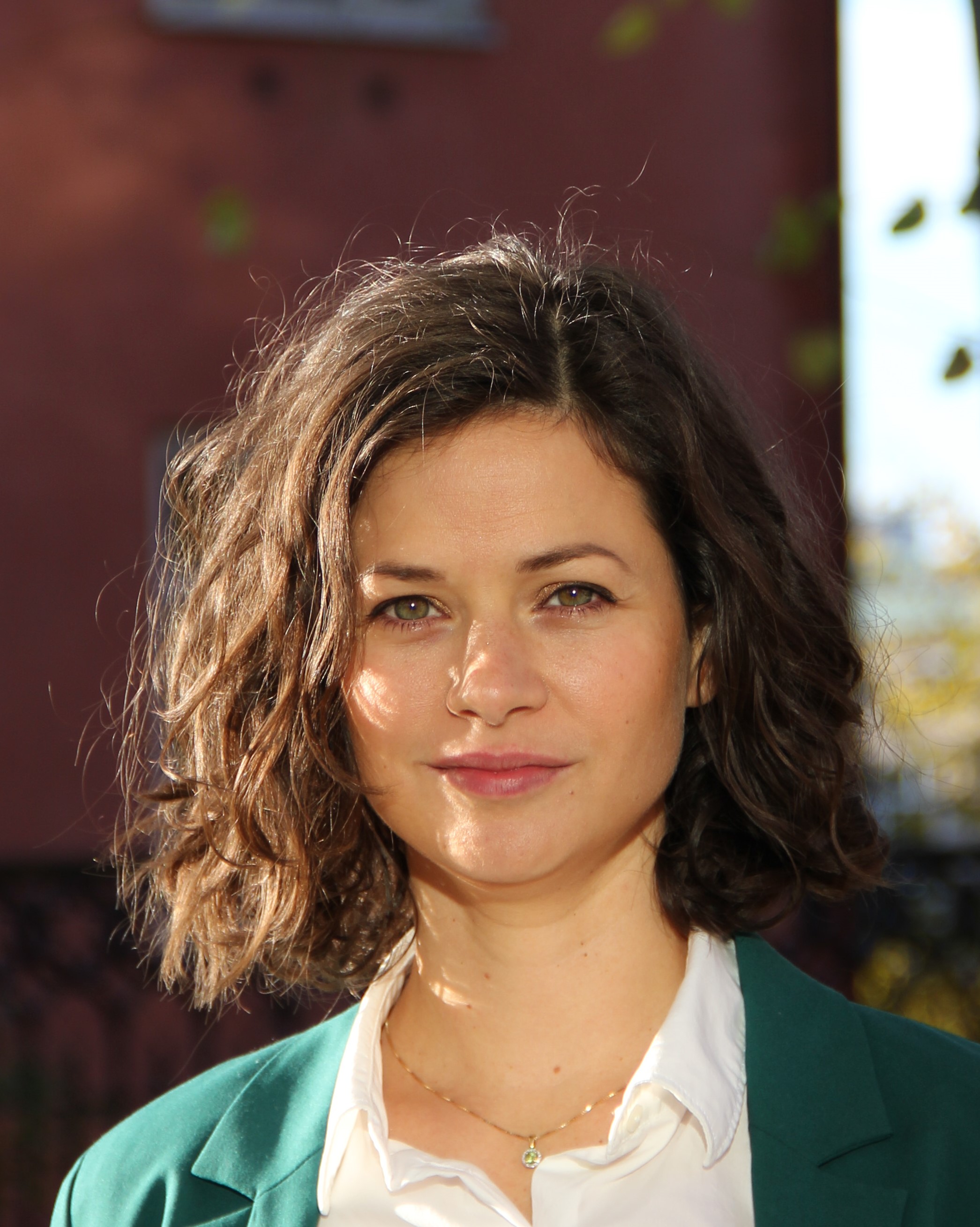 Maike Bäcklin — trauma-informed coach and founder of Althea Anima, Leading Lady program, Sweden