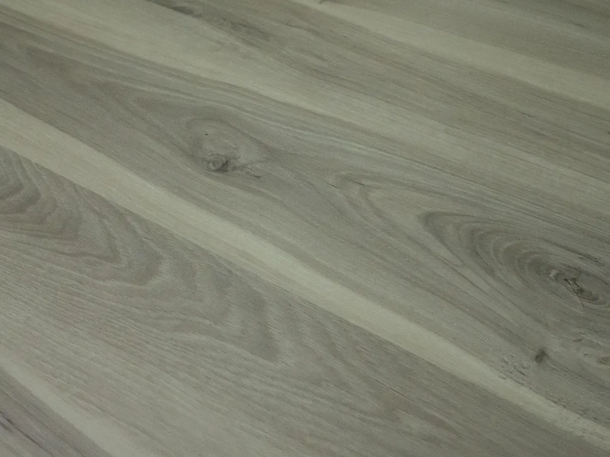 Luxury Vinyl Plank (LVP)