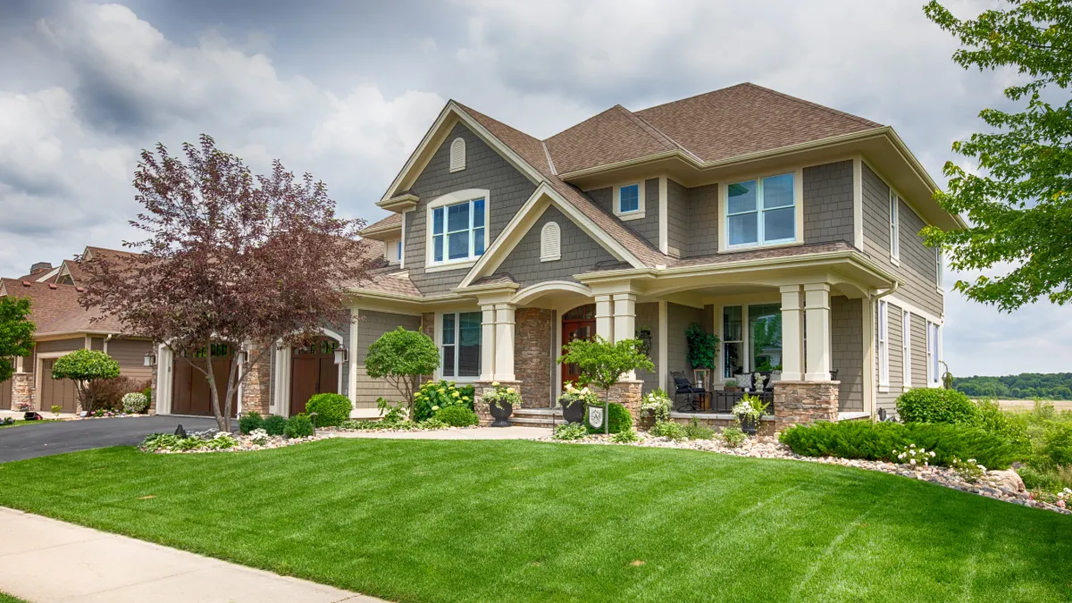 Moving Out of State This Summer? Here’s How to Make It Easier