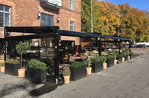 Yritys- ja ravintolamarkiisit