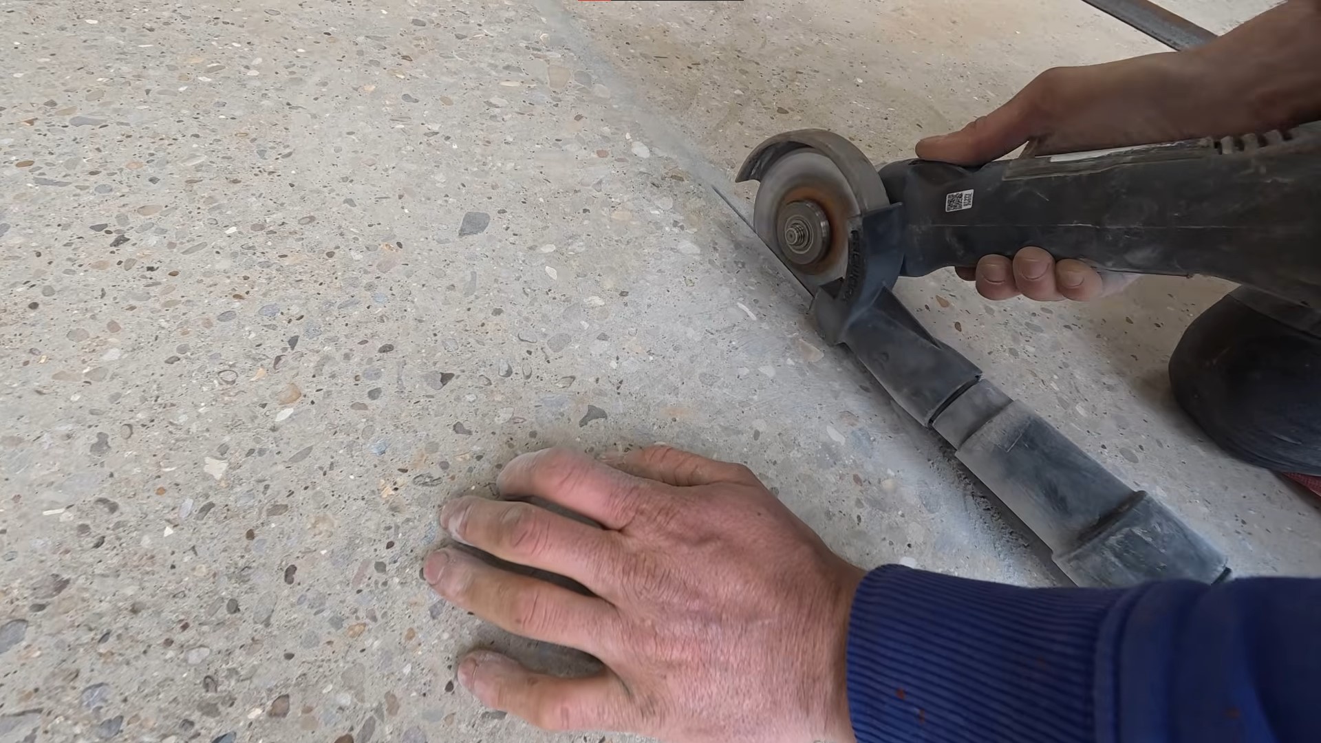 concrete cutting using circle saw