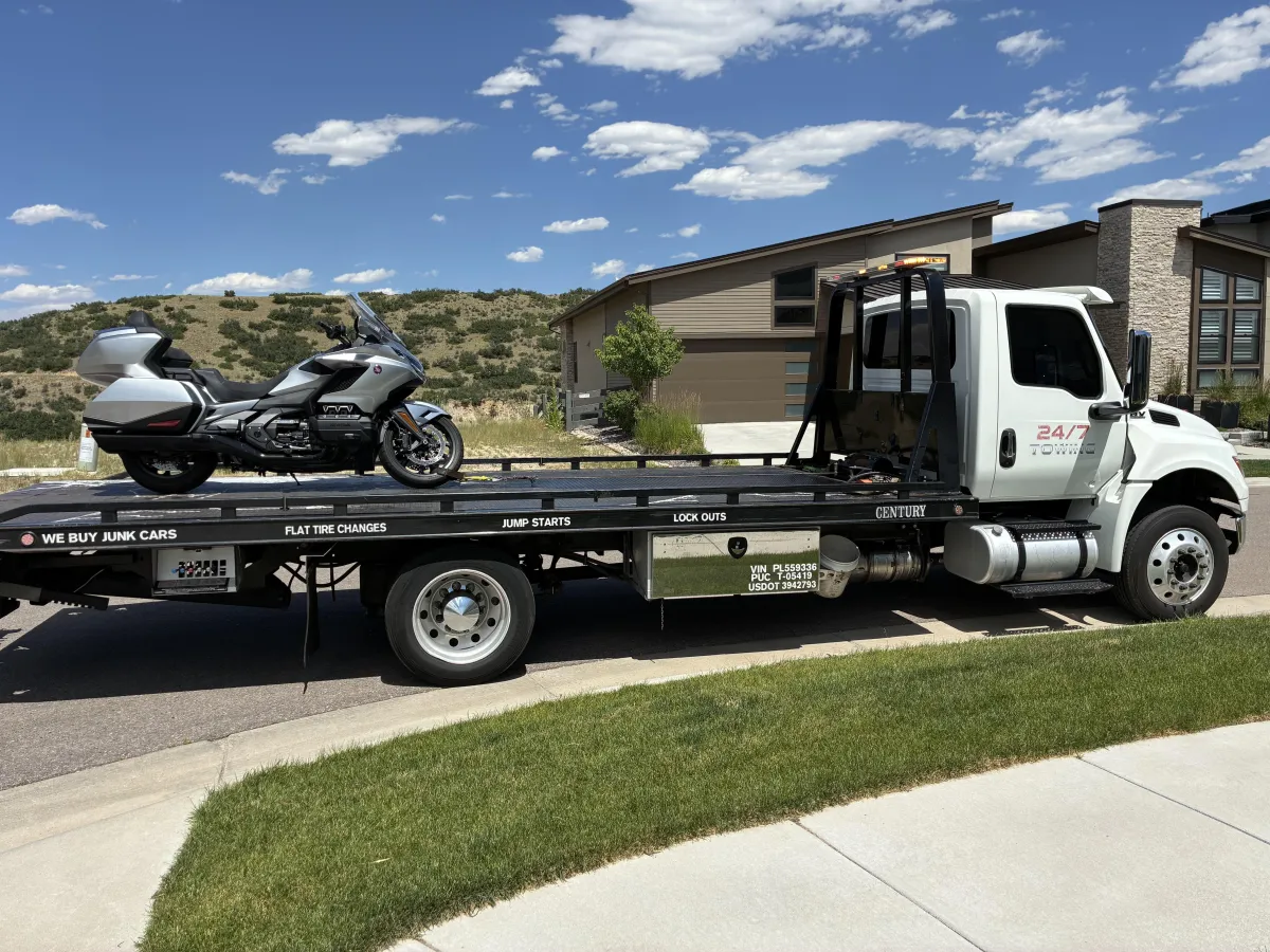 roadside assistance in Denver, CO