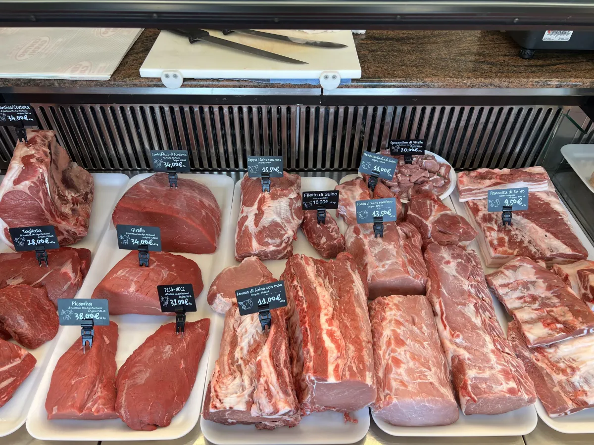 Tagli di carne bovina e suina per bistecche e arrosti senza glutine Centro Carni Forlì