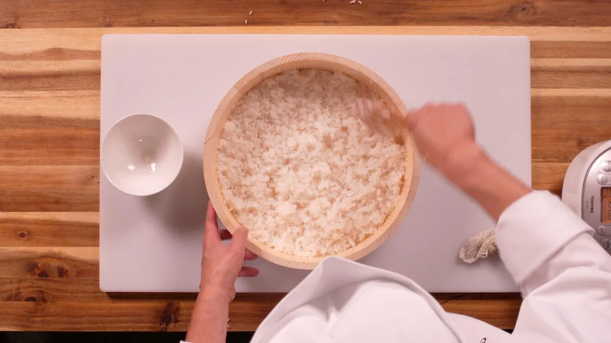 making sushi rice