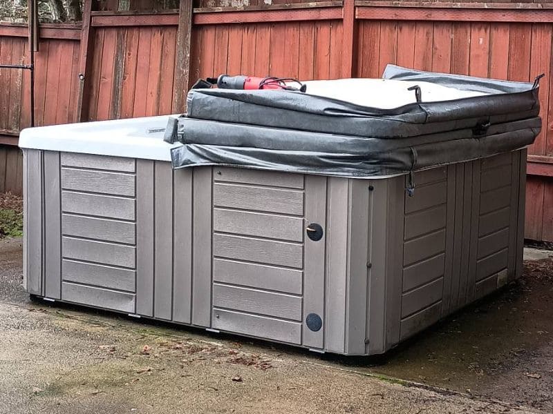 Washington County Junk Removal Hot Tubs & Large Items