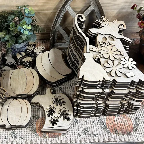 Book a Paint Party with Kiowa Roots Designs—join one of our monthly paint nights or host your own for a birthday, girls’ night, or just for fun! DIY wood sign making with farmhouse charm, creativity, and a dash of faith.