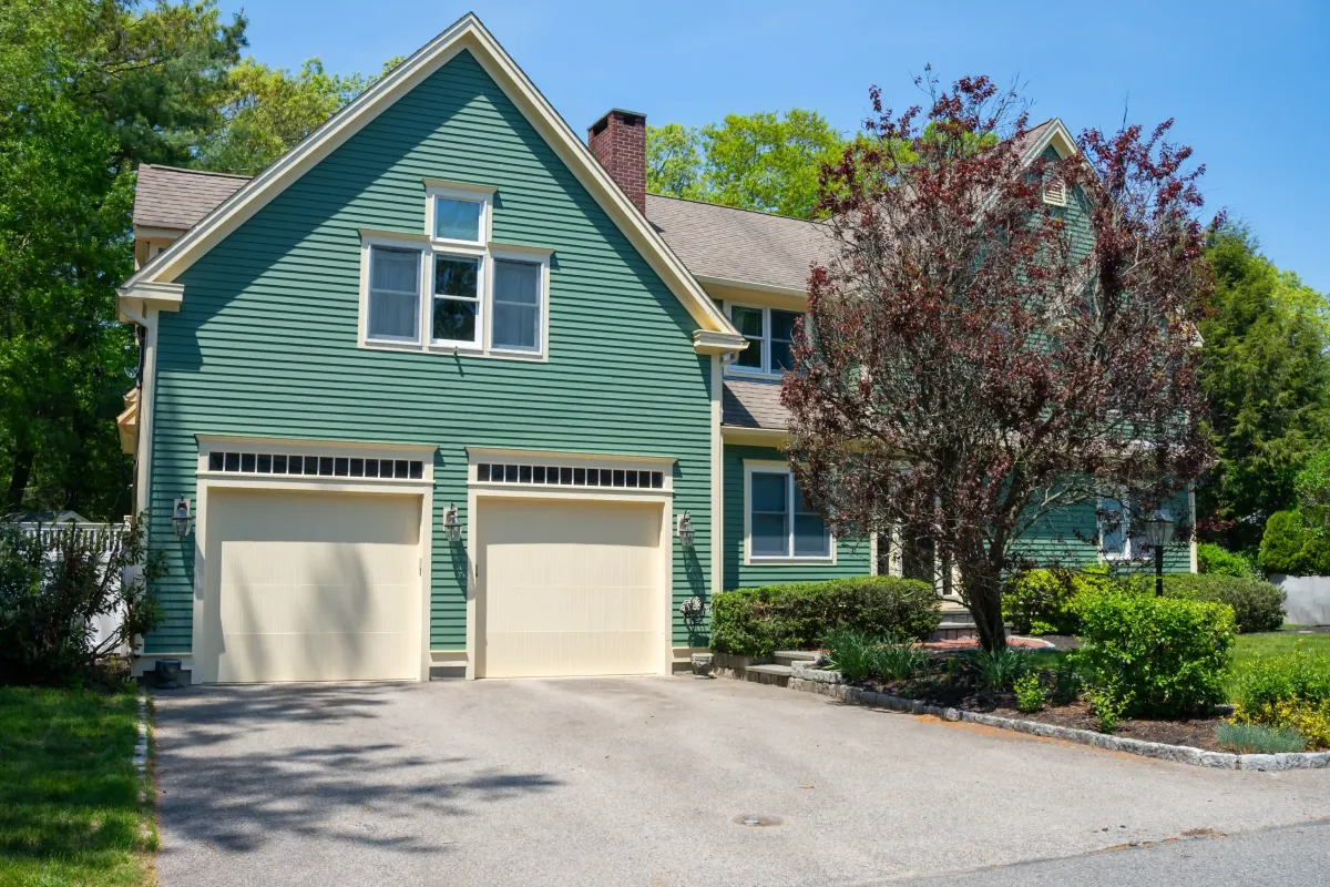 Exterior Painting in Braintree Highlands