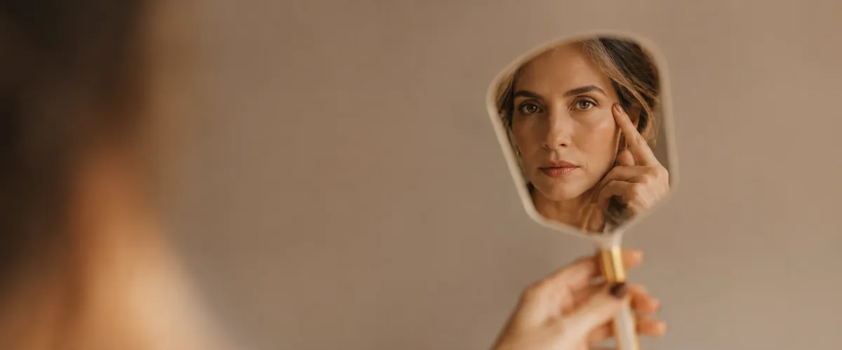 What Is Red Light Therapy and Does It Actually Work for Women Over 40