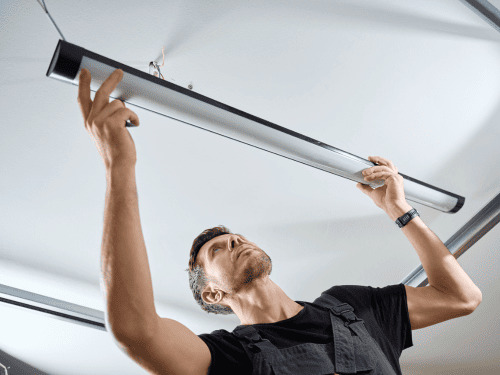 {{ custom_values.service_1 }} in {{custom_values.biz_area_1})