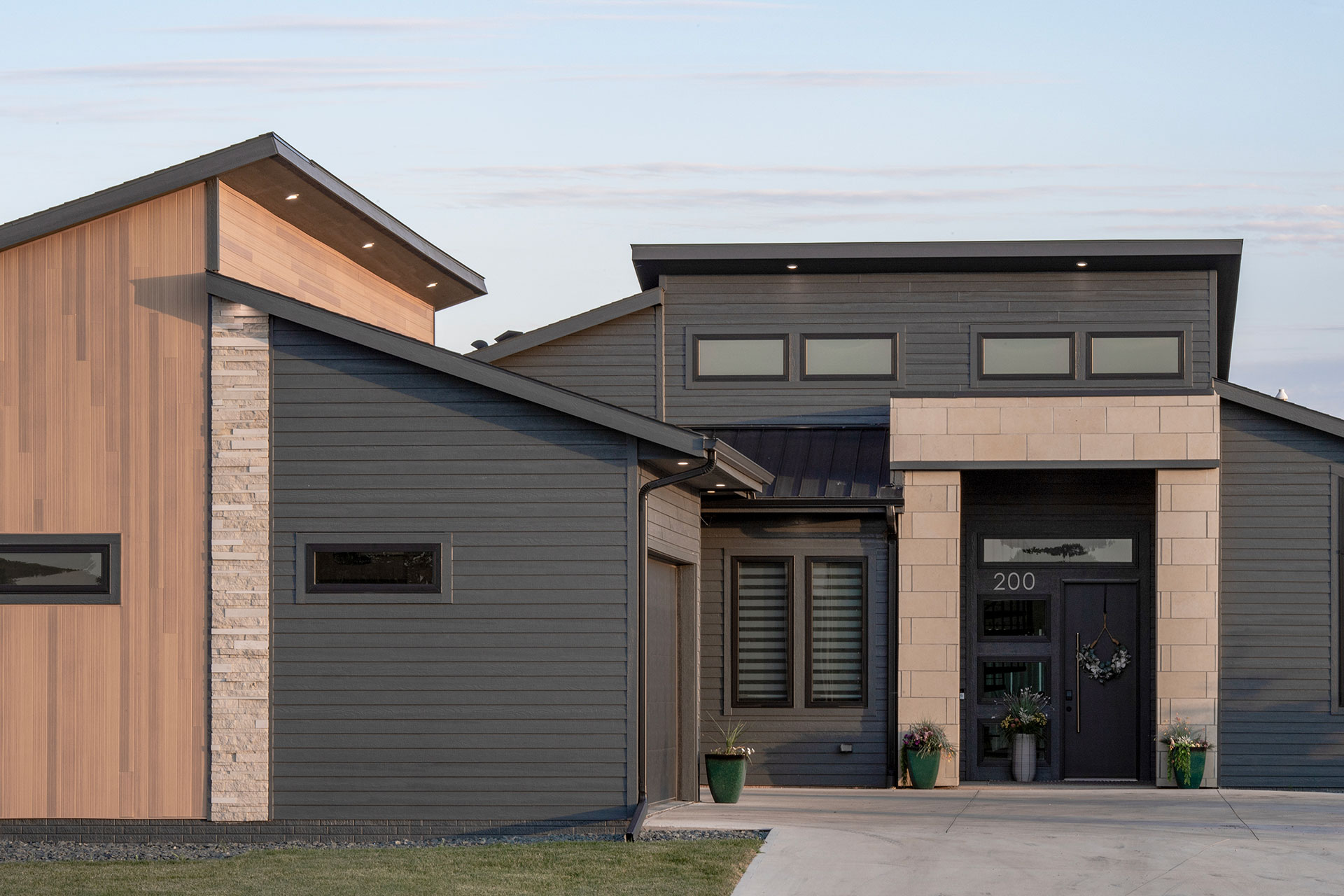 Quality Edge Vesta Steel Siding on a Residenial Home